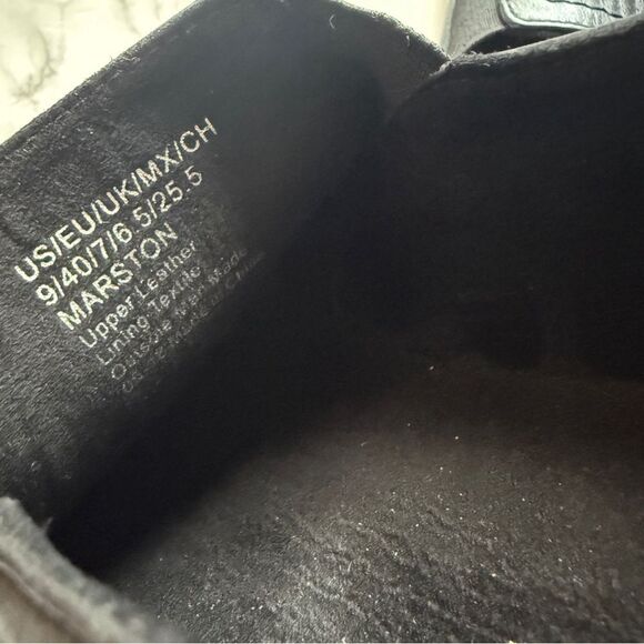 Kenneth Cole leather pointed sneakers slip on - Picture 2 of 8